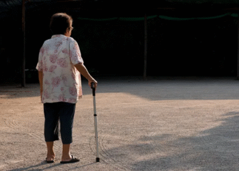 Penyakit Parkinson Bisa Menyerang Usia Muda, Kenali Tanda Awal dan Penanganannya