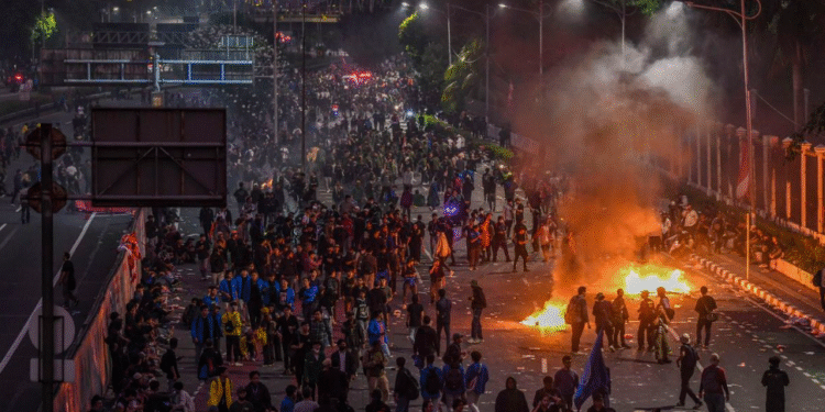 Dinkes DKI Catat 469 Korban Demo Besar Sepekan Terakhir di Jakarta