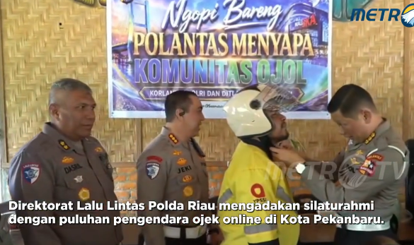 Polda Riau Silaturahmi dengan Ojol Perkuat Budaya Tertib Berlalu Lintas