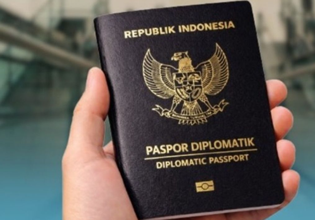 Aturan Paspor Diplomatik RI Jadi Sorotan, Berikut Pihak yang Berhak Menggunakannya